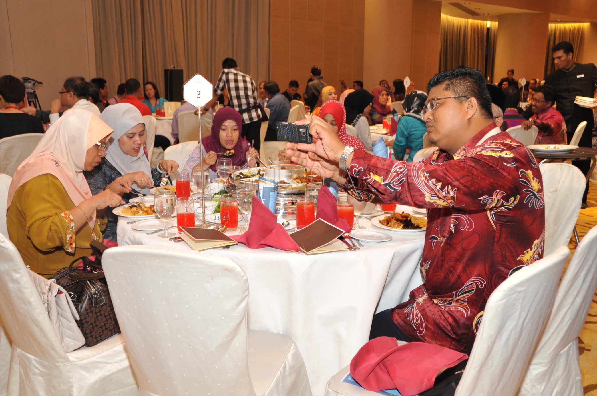 BPA 12 72 media PRO 1644